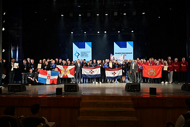 День российского парламентаризма ознаменовался победой молодых парламентариев Оренбуржья